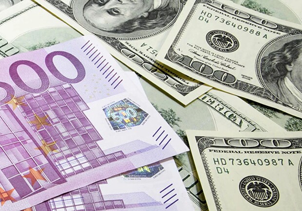 Курс валют в Украине 7 декабря 2022 года 