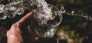 Нитраты, риск кишечных инфекций: из каких источников опасно брать питьевую воду в Харькове