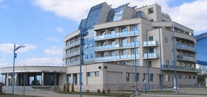 Под Одессой выставили на аукцион семиэтажную гостиницу