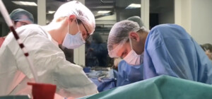 Протягом місяця львівські медики провели п’ять трансплантацій печінки – відео