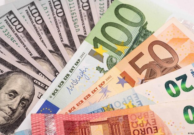 Курс валют в Украине 21 января 2023 года 