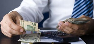 Львівський підприємець обікрав ліцей на чверть мільйона