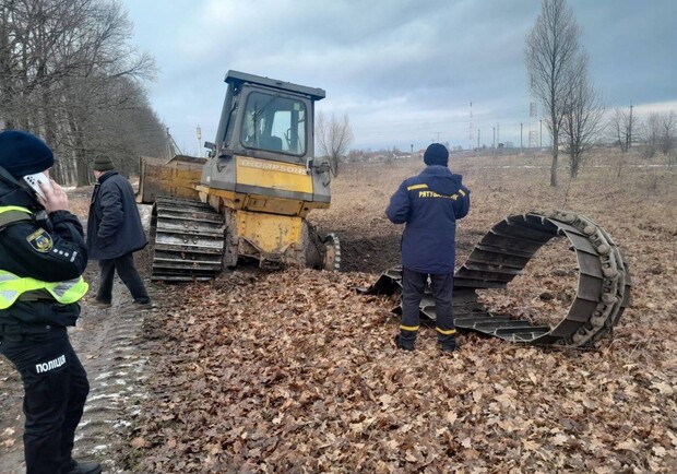 В Киевской области 47-летний тракторист подорвался на противотанковой мине. 
