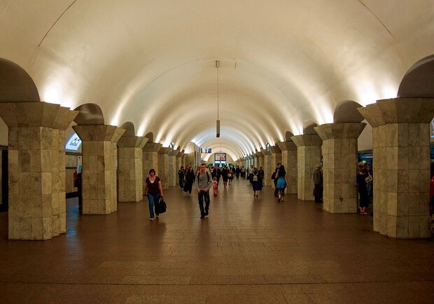 Чому 10 місяців були закриті для пасажирів станції "Хрещатик" та "Майдан Незалежності". 