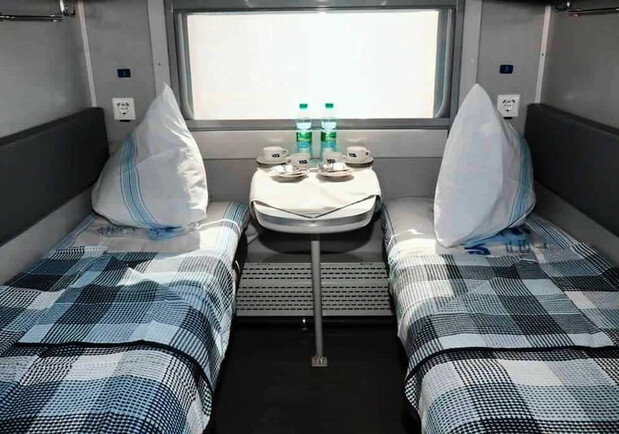 В Украине для поездов закупят новые подушки, матрасы и постельное белье. 