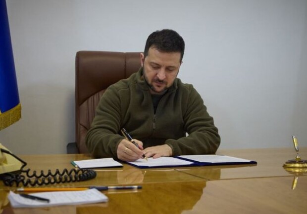 Зеленский подписал закон о компенсации за поврежденное или уничтоженное жилье. 