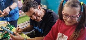 Британський актор Орландо Блум приїхав до України: фото