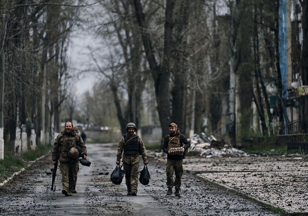 Карта боевых действий в Украине 19 апреля. 