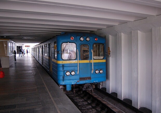У Києві може з'явитись нова станція метро на Святошинсько-Броварській лінії. 