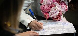 У Києві тепер можна одружитися в кількох ЦНАПах: подробиці
