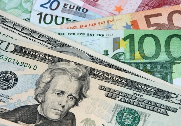 Курс валют в Украине 16 мая 2023: сколько стоит доллар и евро. 