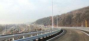На Дарницкий мост вскоре можно будет заехать на авто по-новому