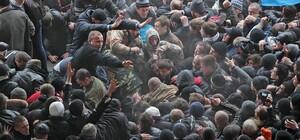 В тимчасово окуповані райони Запорізької області привезли провокаторів з Криму