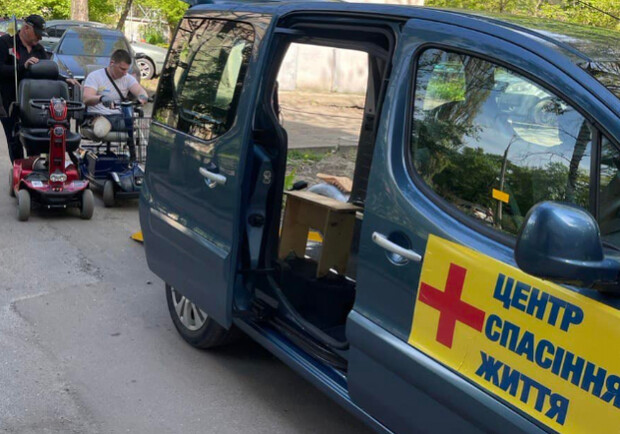 У Києві запрацювало безплатне таксі для поранених бійців - 