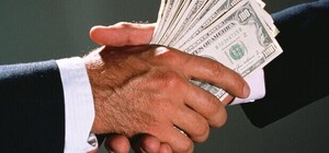 Розслідування щодо злочинної організації, де фігурують Труханов та його заступники, закінчили