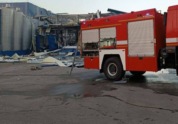Внаслідок ракетної атаки по Київській області постраждав завод PepsiCo 