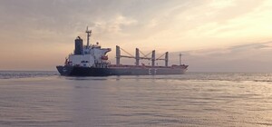 З портів Великої Одеси вийшли ще три судна із залізною рудою та агропродукцією