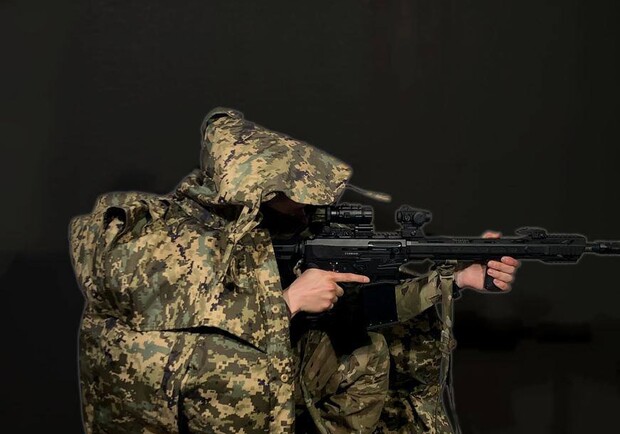 В Украине разработали плащ-невидимку для военных - 