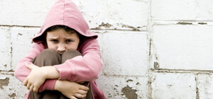 У Дніпропетровській області батько неодноразово гвалтував своїх малолітніх дітей