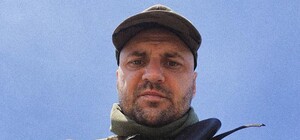 До войны был сомелье: в Одессе открыли меморальную доску защитнику Игорю Терехину