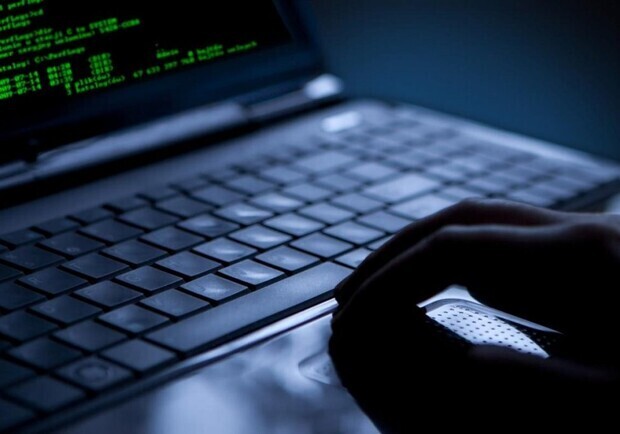 Сайт Київської обласної ради зламали хакери та розмістили звернення до Зеленського. 