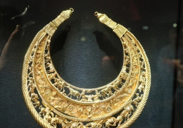 До Києва вже повернулася частина знаменитої кримської колекції "скіфського золота". 