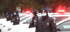 Запорізькі поліцейські за добу отримали більше 600 звернень від громадян