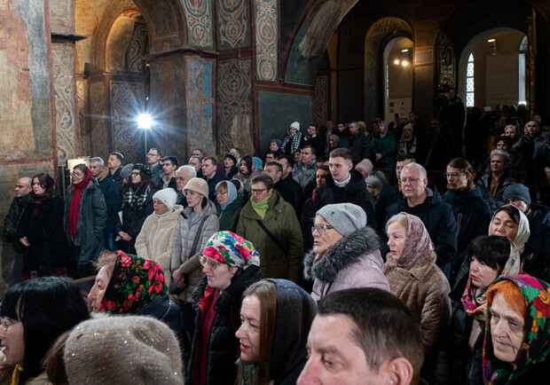 У Софійському соборі ПЦУ провела Різдвяну літургію – фото. 