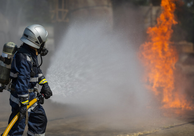 В Солом'янському районі Києва сталася пожежа: вогнеборці знайшли обгоріле тіло. 