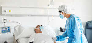 В Україні від жовтня минулого року померло майже 600 COVID-інфікованих