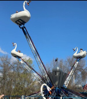 У Дубовому гаю працюють актракціони: які ціни