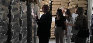 300 тонн опасной продукции утилизируют в Днепропетровской области: завод готовят к восстановлению