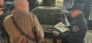 Пропонував інвалідність за 15 тисяч доларів: на Одещині викрили правоохоронця