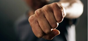 В Харькове сотрудник ТЦК ударил в живот человека: что говорят в полиции и в военкомате