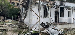 Нічна атака дронами по Одесі: у пологовому під час вибухів перебували 22 немовляти і 85 дорослих