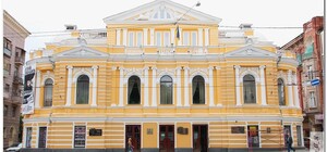 У Харкові збирають гроші на обладнання сцени в укритті театру 