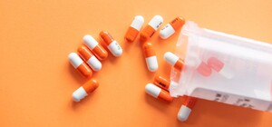 Штрафи за БАДи та мелатонін: у патрульній поліції пояснили, в чому небезпека