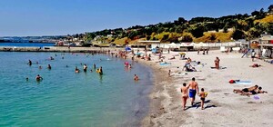 Вода в море у Одессы почернела: результаты анализов и безопасно ли купаться