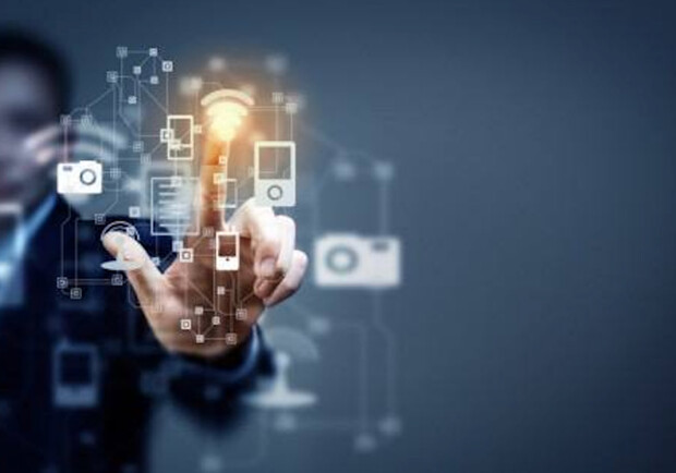 Мобільні платежі у 2025 стали стандартом: бізнес переходить до моделі “one click” - експерт