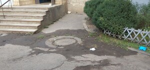 В Кривом Роге коммунальщики нашли недоношенный плод в канализации