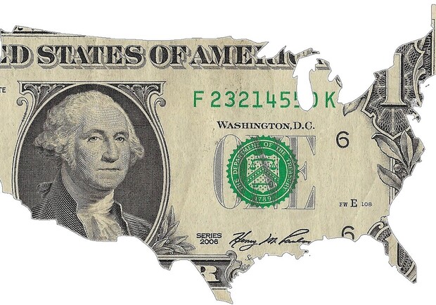 Курс валют в Україні 21 вересня 2025 року: скільки коштує долар та євро. 