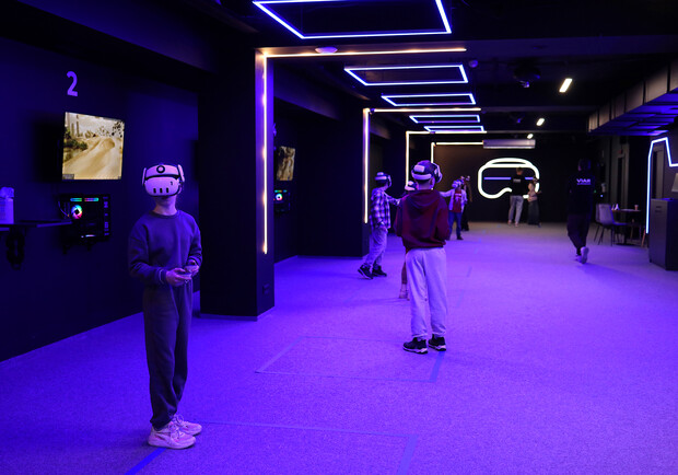 В Киеве открылся VR-клуб с ареной свободного перемещения на 250 м² - фото