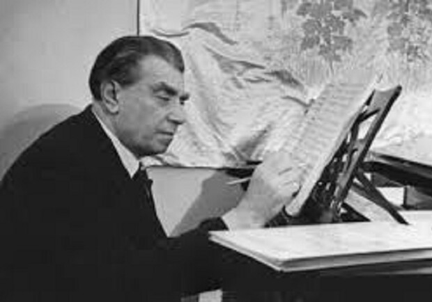 Моцарт, Глиер