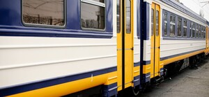 Ряд пригородных поездов в Харьковско области изменили маршрут