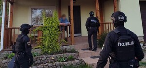 Поліція Одещини викрила львів'янок, які продавали дітей за кордон для усиновлення