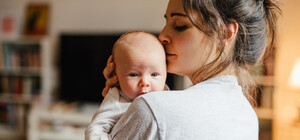 Выплаты на детей по-новому: что изменится в Украине с 1 января 2026 года и сколько будут платить родителям