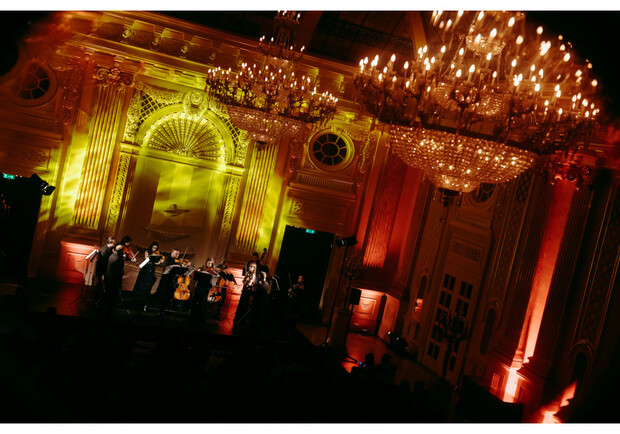 ВІВАЛЬДІ & МОЦАРТ  при свічках