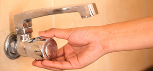 5 ідей, як підготуватися до довгого відключення води і скільки це коштуватиме