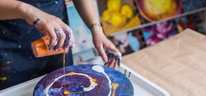 Майстер-клас з рідкого акрилу акрилу Fluid art