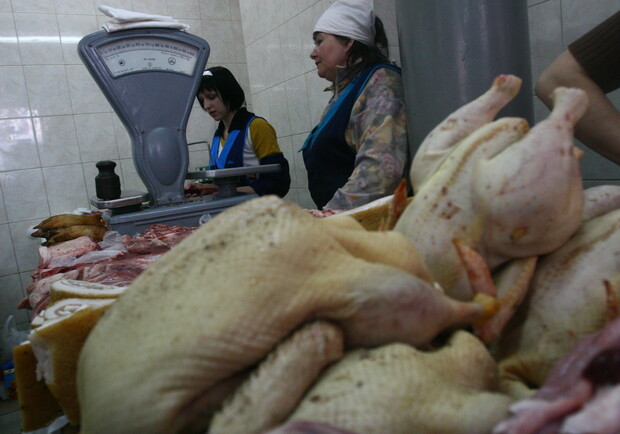 В Киева люди массово травятся курятиной.
Фото Максима Люкова
